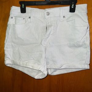 Levi’s midi shorts